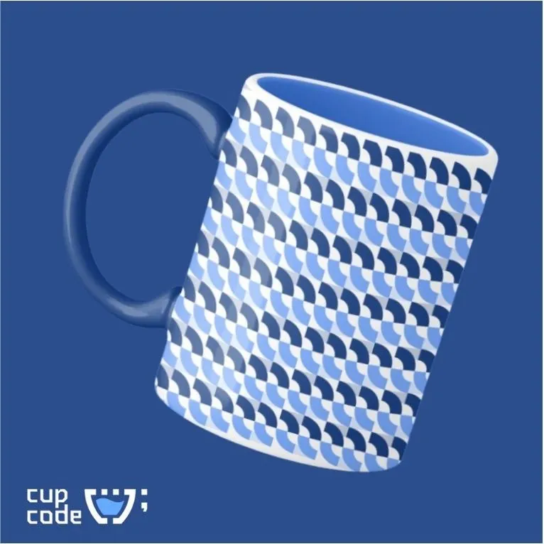 Caneca da Santa Sé Imóveis, onde forma um padrão com o ícone da logo marca, do início ao fim, fazendo uma padronagem.