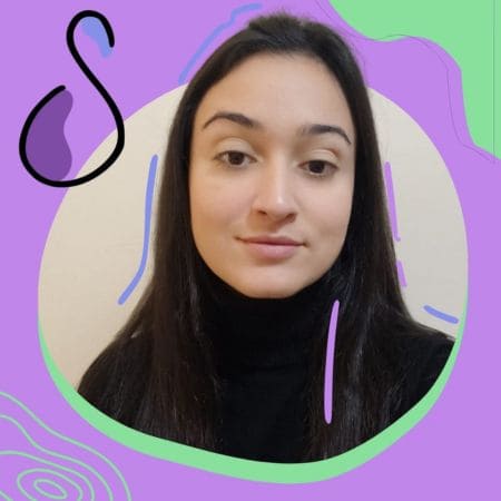Fotos de perfil de membros da equipe Satoife emolduradas por linhas gráficas estilizadas, transmitindo a abordagem personalizada e a identidade visual da empresa. Daniele.